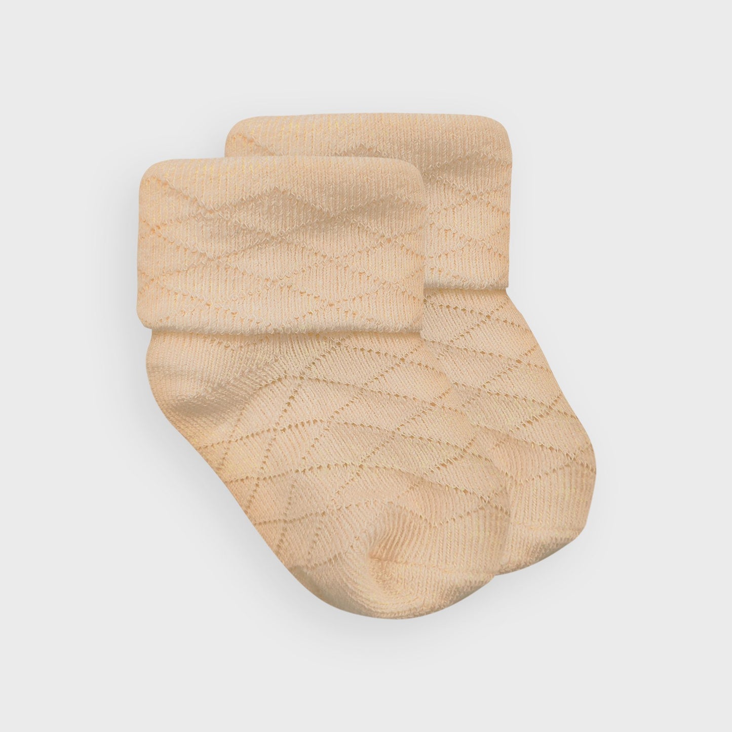 Diamond Pattern Taupe Turnover Socks