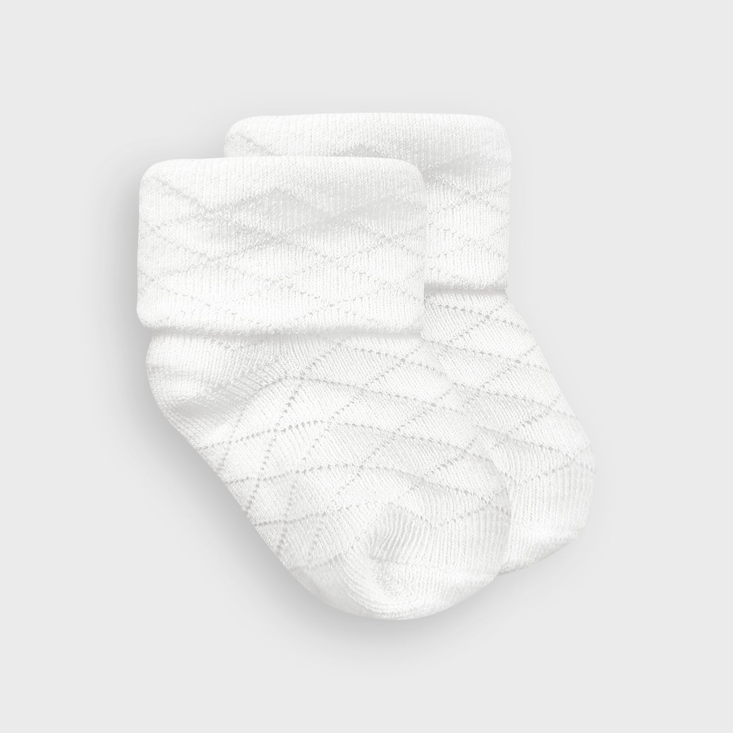 Diamond Pattern White Turnover Socks